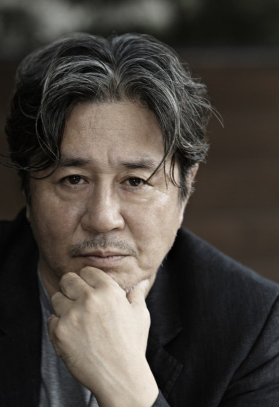 최민식