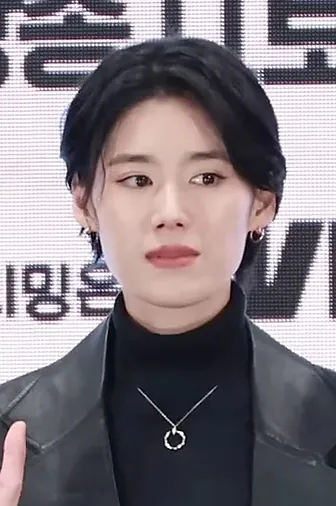 정은채