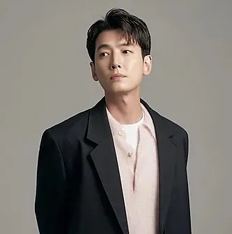 정경호