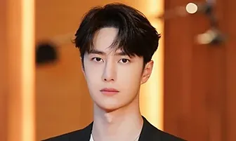 왕이보