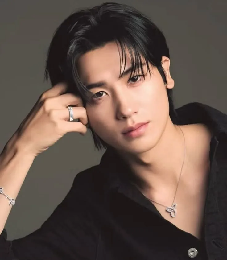 지창욱