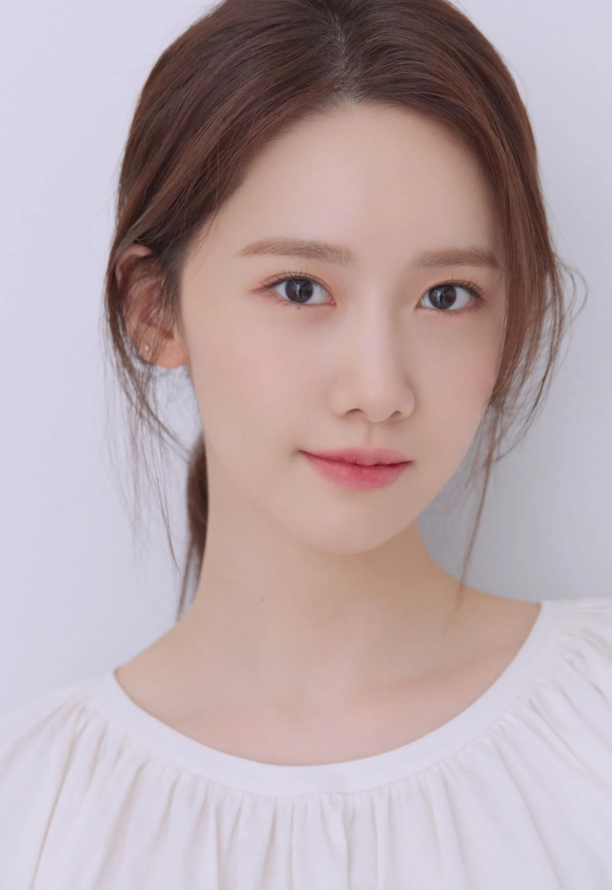 윤아