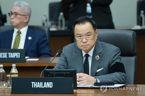 아누틴 찬위라꾼